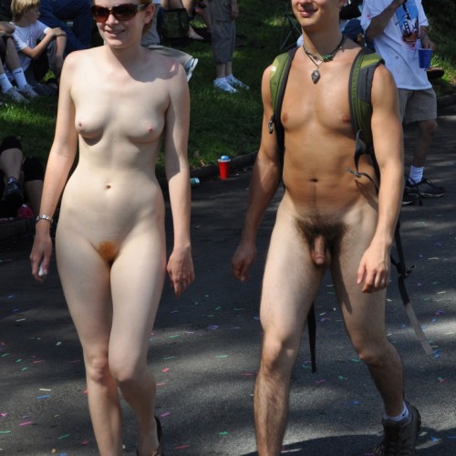 Bay to Breakers Nude Couple