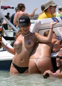 Lake Havesu Topless Boat Party