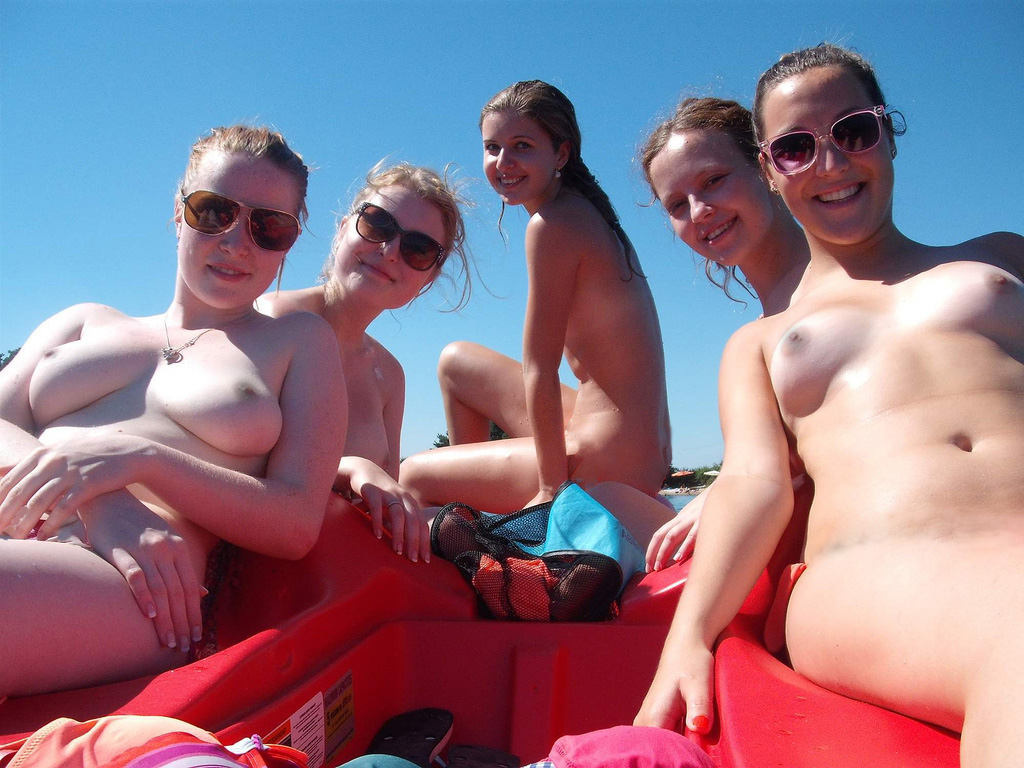 Sisters Cousins Topless Nude Beach - Swingers Blog - Swinger Blog pic