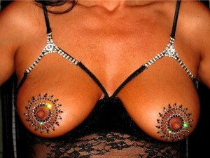 Open boob nipple jewelry